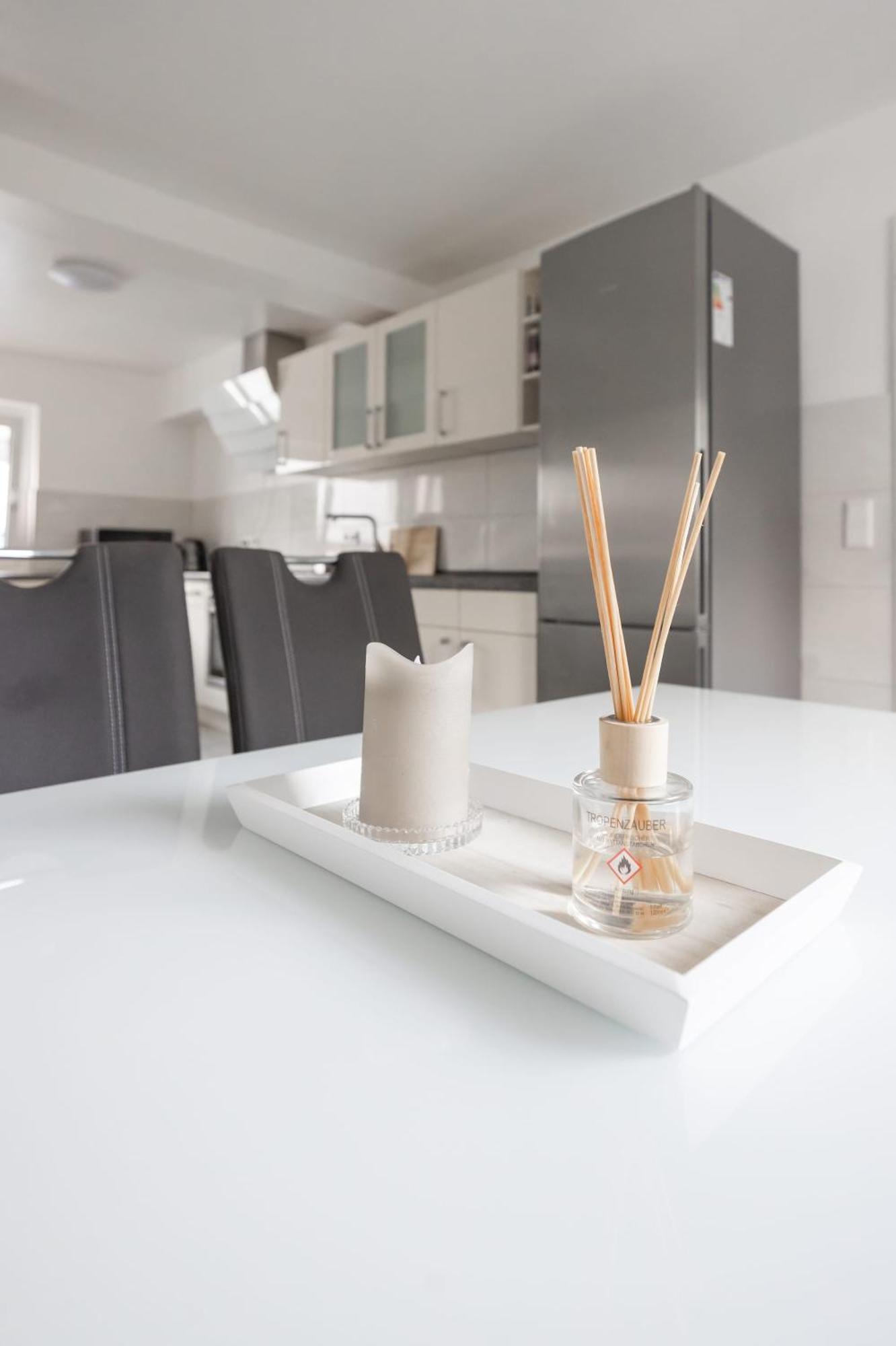 Staystay Guesthouse I 24 Hours Check-In Norimberk Pokoj fotografie